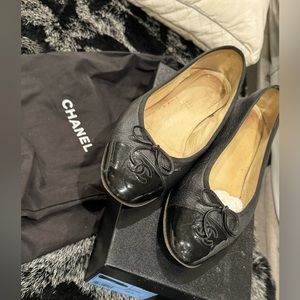 Chanel black patent pumps